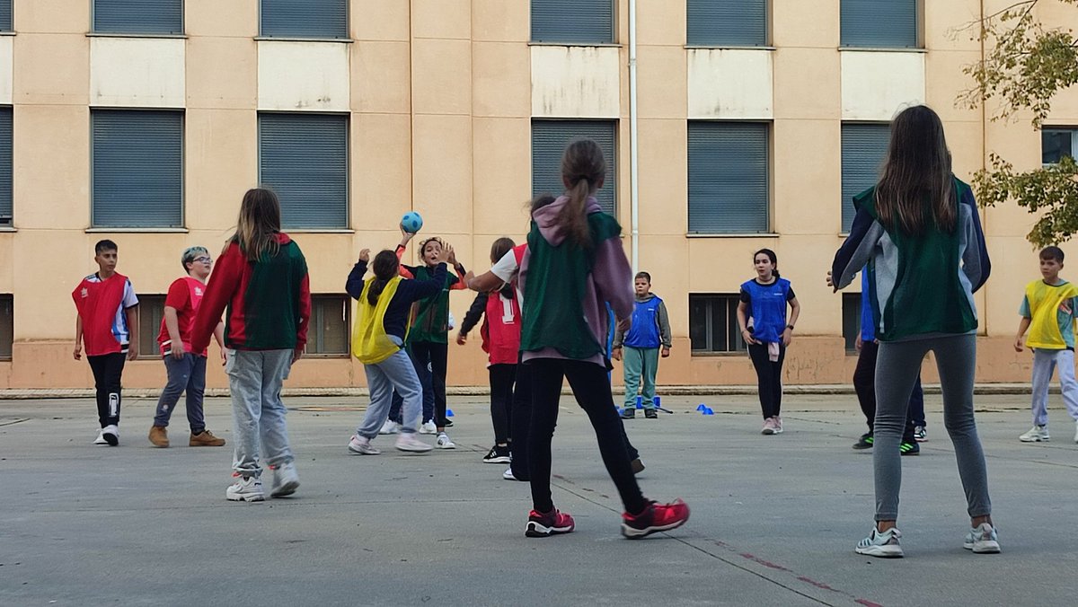 Los alumnos de 6° en  <a href="/CrieBerlanga/">Crie Berlanga</a> junto a <a href="/CSanctispiritus/">Ceip_SanctiSpiritus</a> y <a href="/CraFlecha/">CRA La Flecha</a>