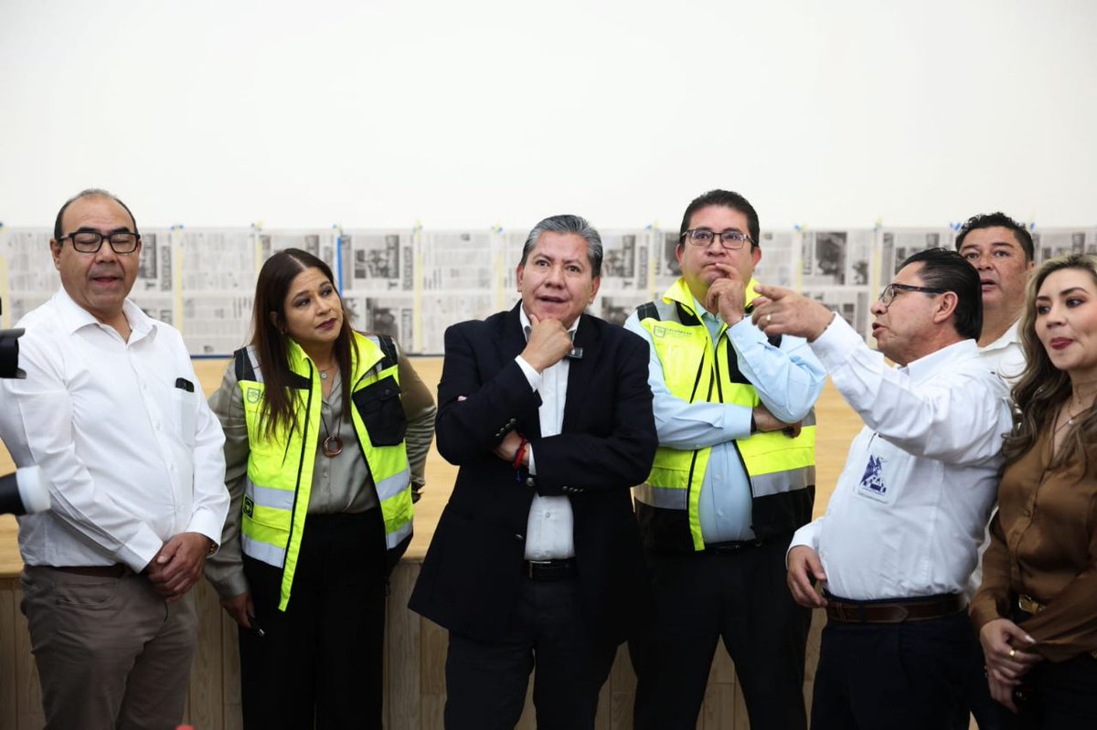 DavidMonrealA's tweet photo. Realizamos la supervisión de los trabajos de construcción del nuevo auditorio en la Unidad Académica de Contaduría y Administración de la Universidad Autónoma de Zacatecas. Vamos a seguir fortaleciendo la infraestructura educativa para nuestra máxima casa de estudios, para que la comunidad estudiantil tenga espacios dignos en su desarrollo académico. Pronto realizaremos la inauguración de esta importante obra.