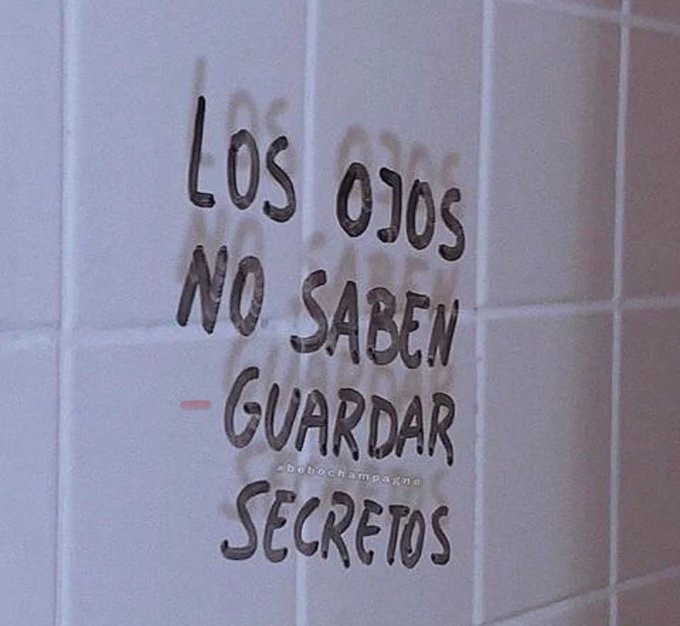 accionp0eticaes's tweet photo. ❤️ 11 : 11 ❤️
LOS OJOS 
NO SABEN 
GUARDAR 
SECRETOS https://t.co/ZiTDIsbtvC