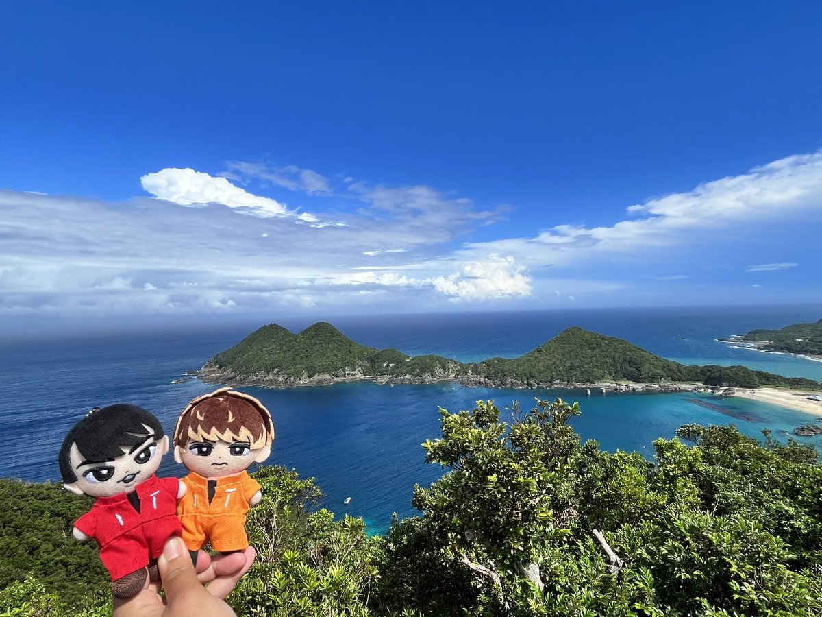 bsj13d's tweet photo. 久しぶりに一緒にお出かけ
絶景を見るために一緒にハイキング！

#こーじとおでかけ #だてとおでかけ
#だてこじ #こーじに伝書鳩 https://t.co/Pj5tgCyhF3
