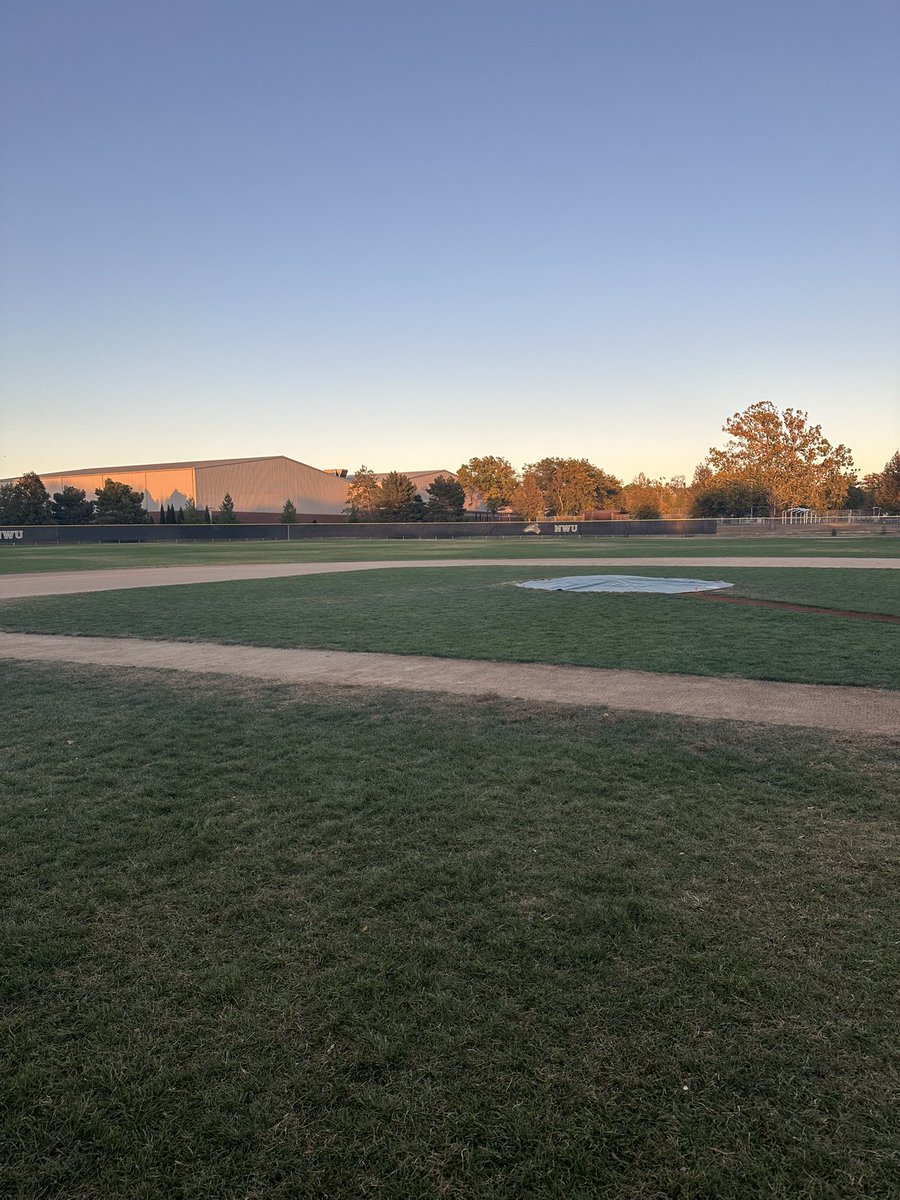 Mason Bennett tweet media