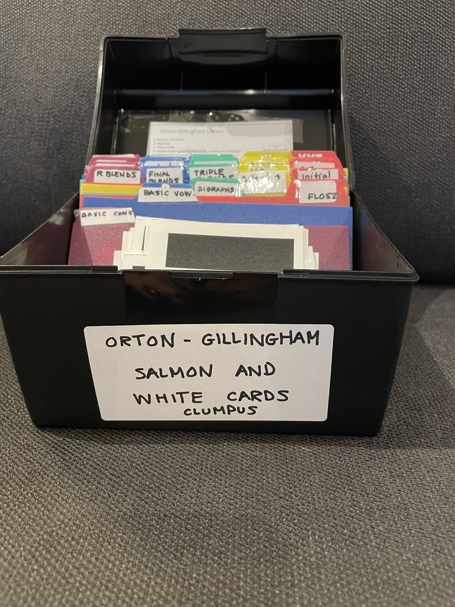 Julie Clumpus tweet media