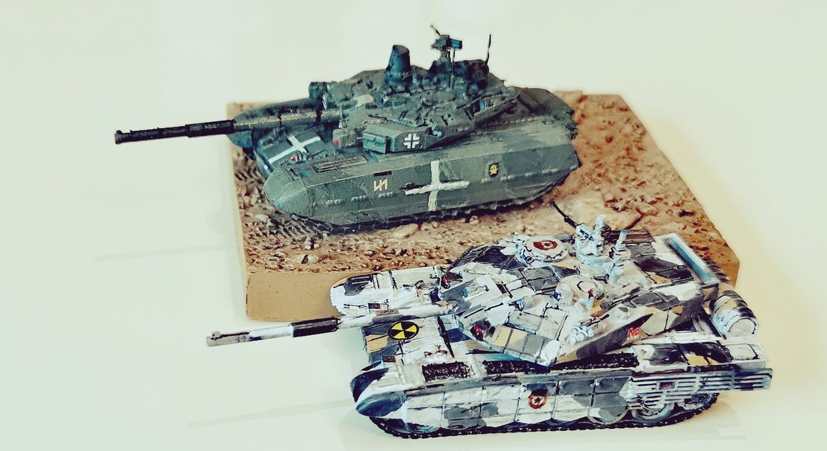 zhxhrzs's tweet photo. 1/144, T-84「oplot-m "です、西ウクライナ武装絶望塗装します。T−90Mに合わせてでござる.#架空戦記 #架空戦車 #戦車 #t84 #t90 #t80 #t90m @masa_sendai https://t.co/bw1VFhLfoG