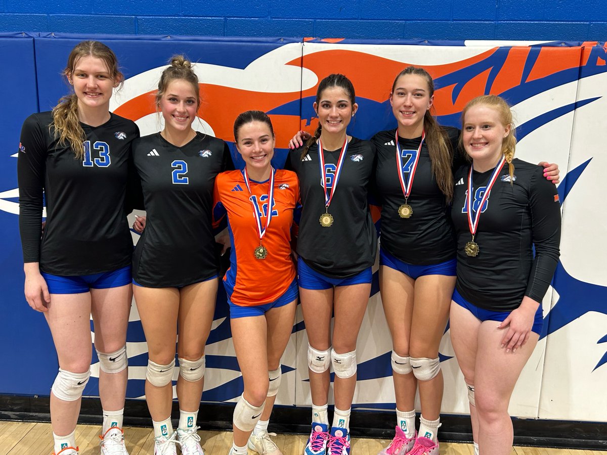 MavAthletics's tweet photo. Congrats to our 6 All-Conference Volleyball selections:
Jilly Young, Natalie Unkrich, Izzy Perkins, Katie Meewes, Kiley Petras, &amp; Conference Player of the Year Karsyn Baylog!
#GOMAVS
@aghoulihan @ucpsncathletics https://t.co/q46UiBl2Sl