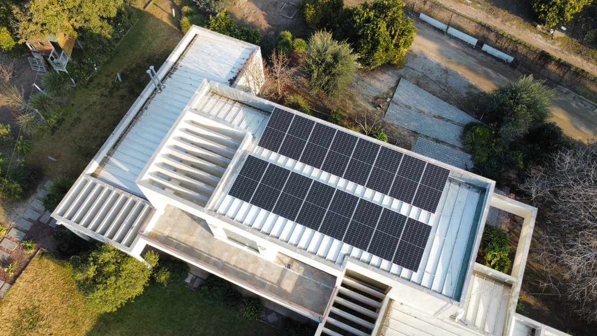 dexentralize tweet media