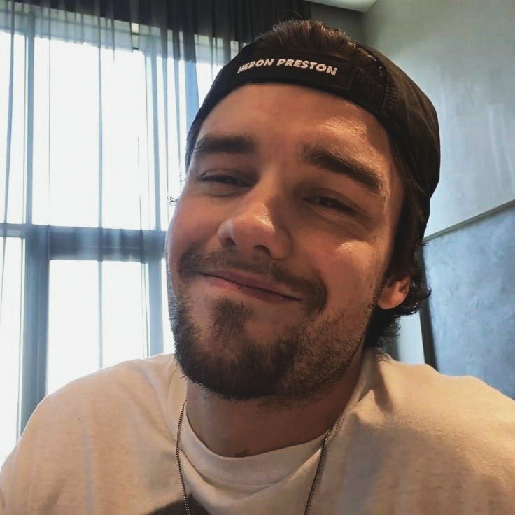 PromoLP93's tweet photo. Gracias por no perder nunca la sonrisa, a pesar de todo. Un trocito de mi corazón se va contigo. Te seguiré recordando siempre. Descansa en paz 🕊️💔 https://t.co/b2HGpUn3AO