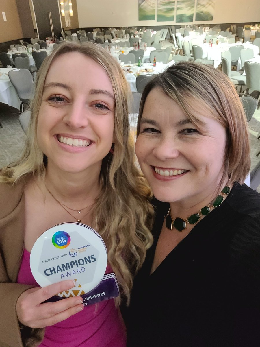 I am so so proud of Sophie Limb for winning the UHS Champtions Award for Innovator, throughly deserved ❤️ 👏 💖 <a href="/UHSFT/">University Hospital Southampton 💙</a> #WeAreUHS