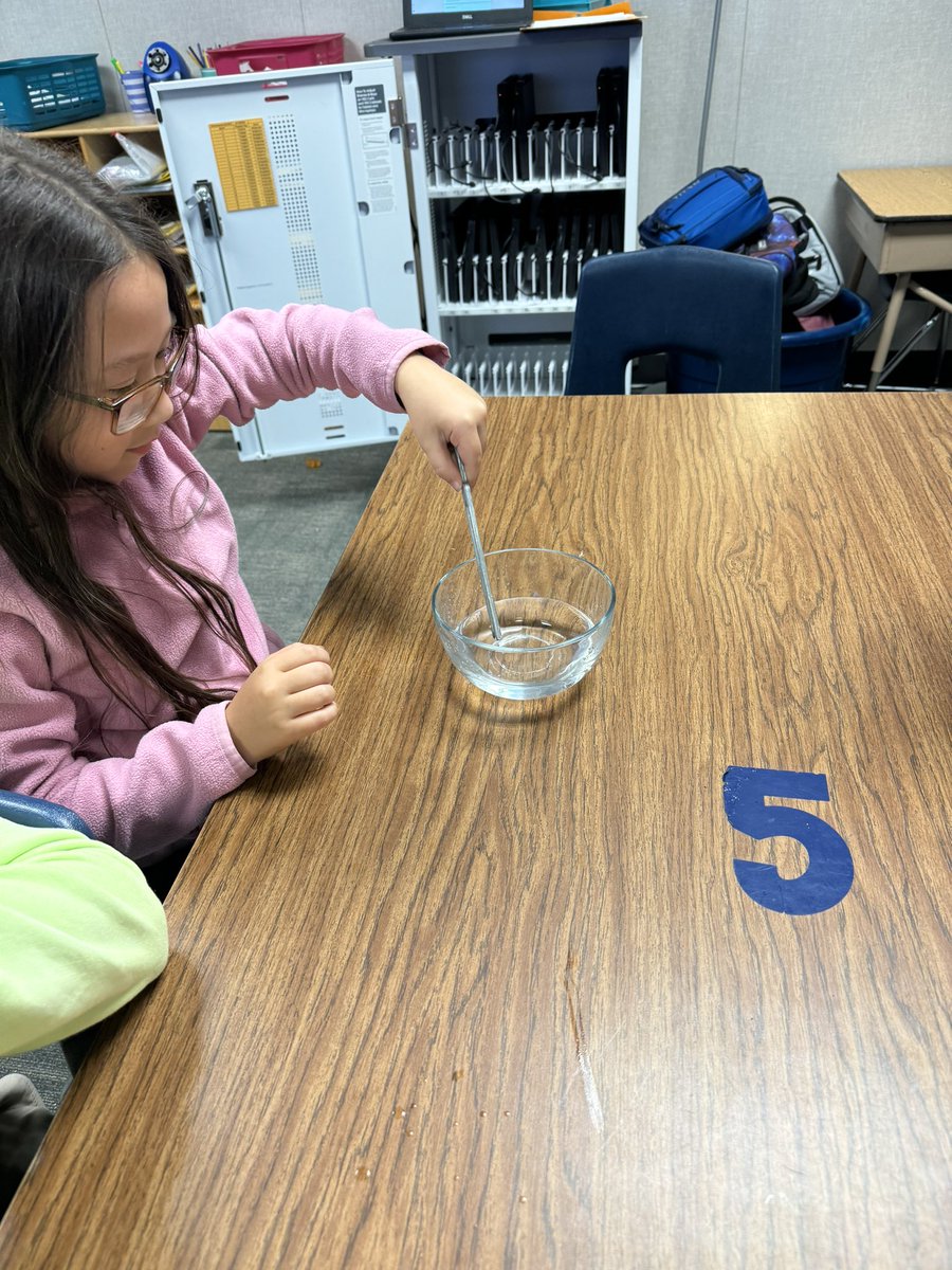 Linzi Sims tweet media