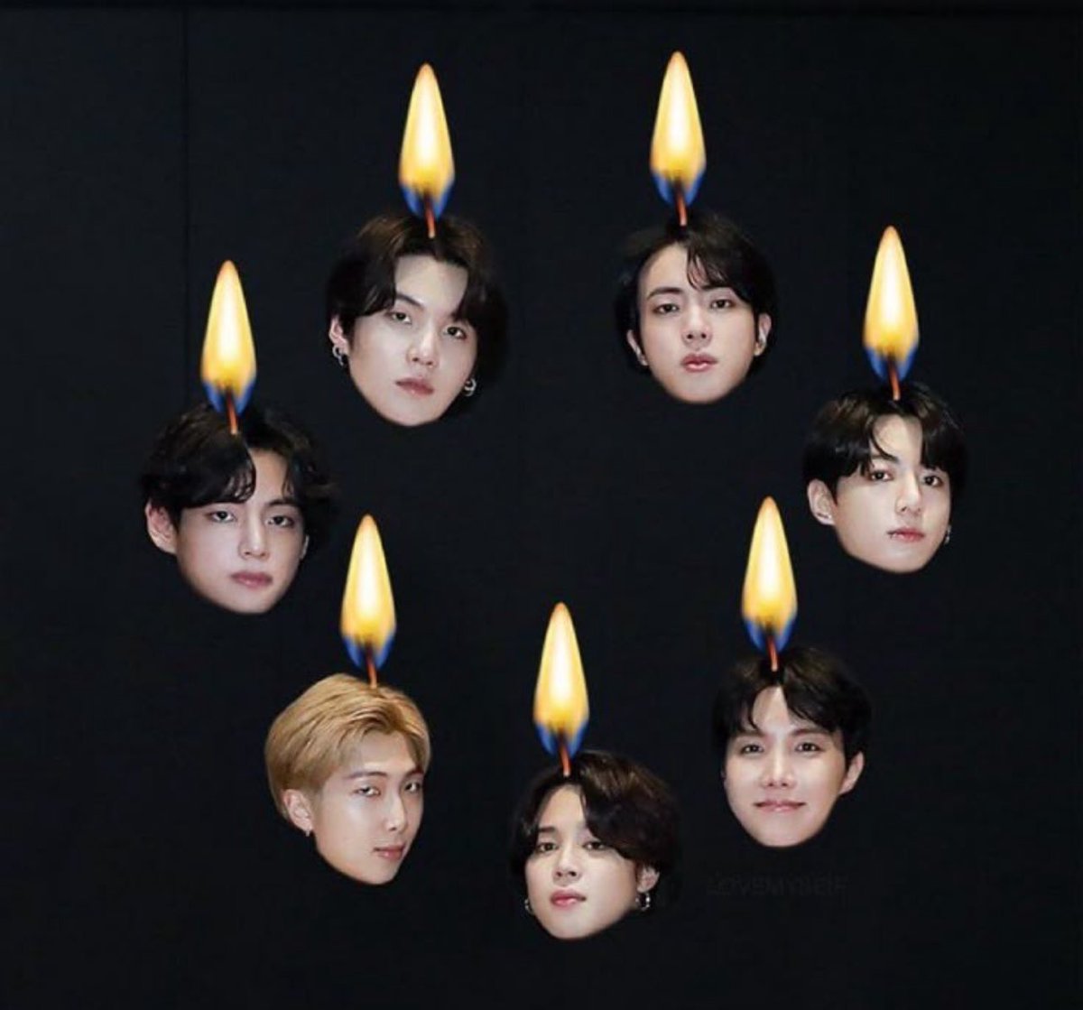 lis4xz's tweet photo. assim manifestando fotinhos ot7

J-HOPE IS COMING 
JUNG HOSEOK IS BACK 
WELCOME BACK J-HOPE  
#OurPieceOfPeacelsHere 
#HOBI_HOMECOMING #bts https://t.co/KEnBC5QUef