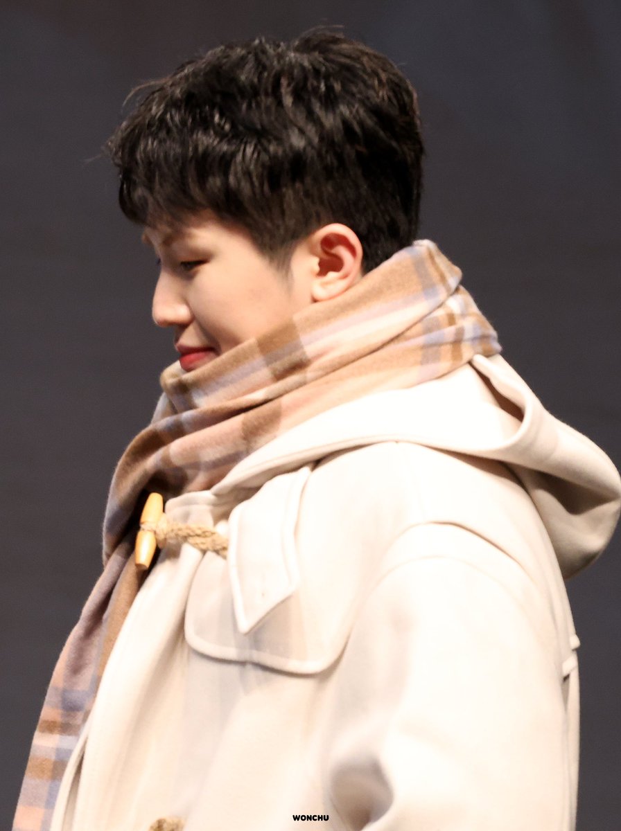 won_chu_chu's tweet photo. 241016 YES24 팬사인회 

귀여워 귀여워 귀여워

#우지 #WOOZI
#세븐틴 #SEVENTEEN 
#이지훈 #ウジ https://t.co/LXXVuk1MPd