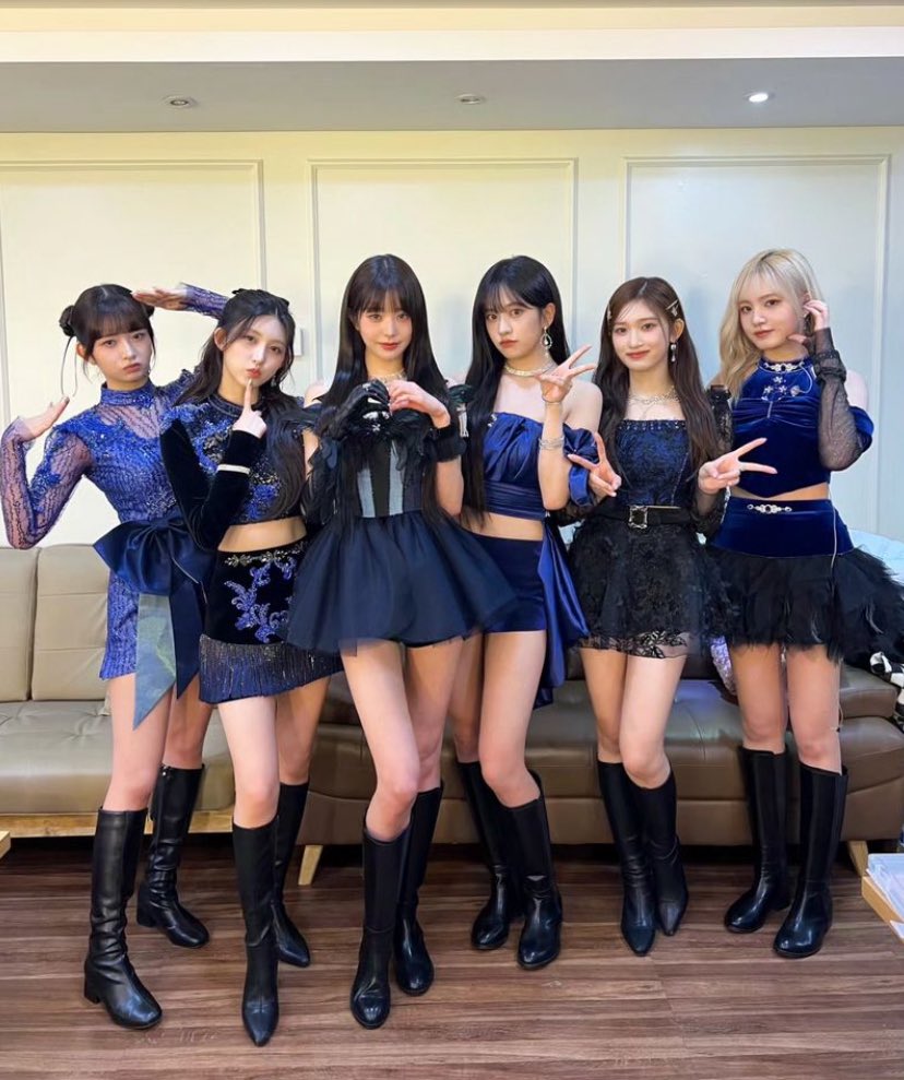 navi_dive's tweet photo. 年末の音楽番組はいつもよりさらに気合い入った衣装になるから今年はどうなるのか楽しみすぎる
#2024MAMAVOTE #IVE https://t.co/WucPXmcZ8Q