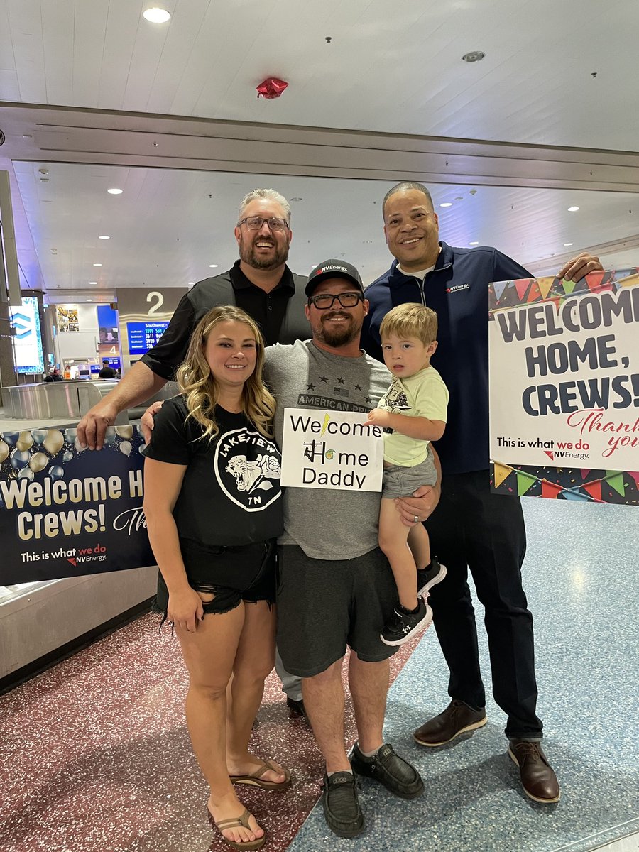 NVEnergy's tweet photo. Our crews have returned home! ♥️ 37 NV Energy employees recently made the trip to Georgia &amp; Florida to help with the power restoration efforts after #HurricaneHelene &amp; #HurricaneMilton. After two full weeks on the east coast, our crews safely returned home today! (1/3) https://t.co/Qfjuj509mZ