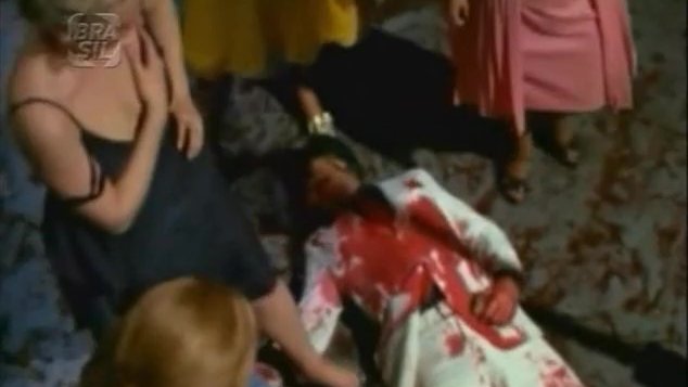 drivenacional's tweet photo. A Noite das Fêmeas (1976)
1h39min • Drama/Suspense/Horror
★ Fauzi Mansur ★

Num palco de teatro, quatro atrizes encenam prostitutas cujo desejo é matar o gigolô que as explora. Após executarem o plano, elas tomam vinho. A bebida, no entanto, está envenenada. https://t.co/k0NKsynPBm