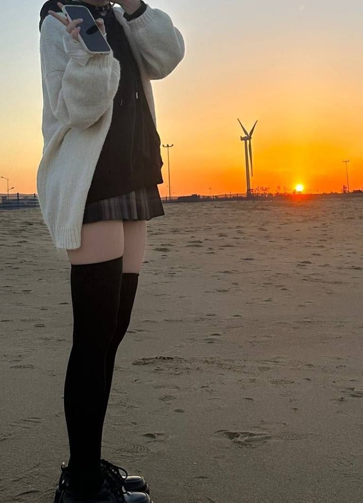 coajtvvv's tweet photo. 想做线下同城和线上小红书卖情趣用品，有没有哥哥姐姐交流一下啊 #跳蛋 #调教 #飞机杯 #自慰 https://t.co/O363XnIPsE