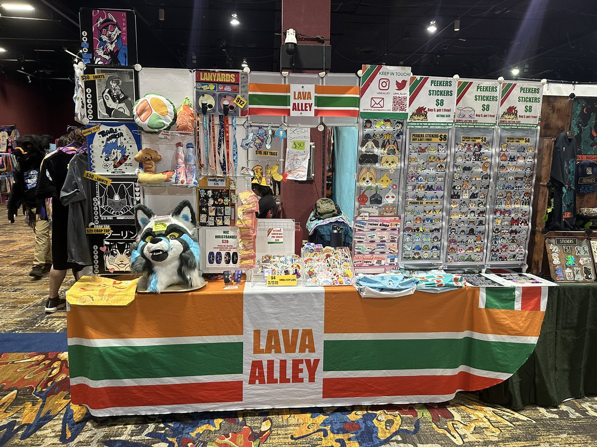 lava_alley's tweet photo. At #BLFC #BLFC24 in the dealers den! Stop by and say hi! https://t.co/OK3Fi8Pahi