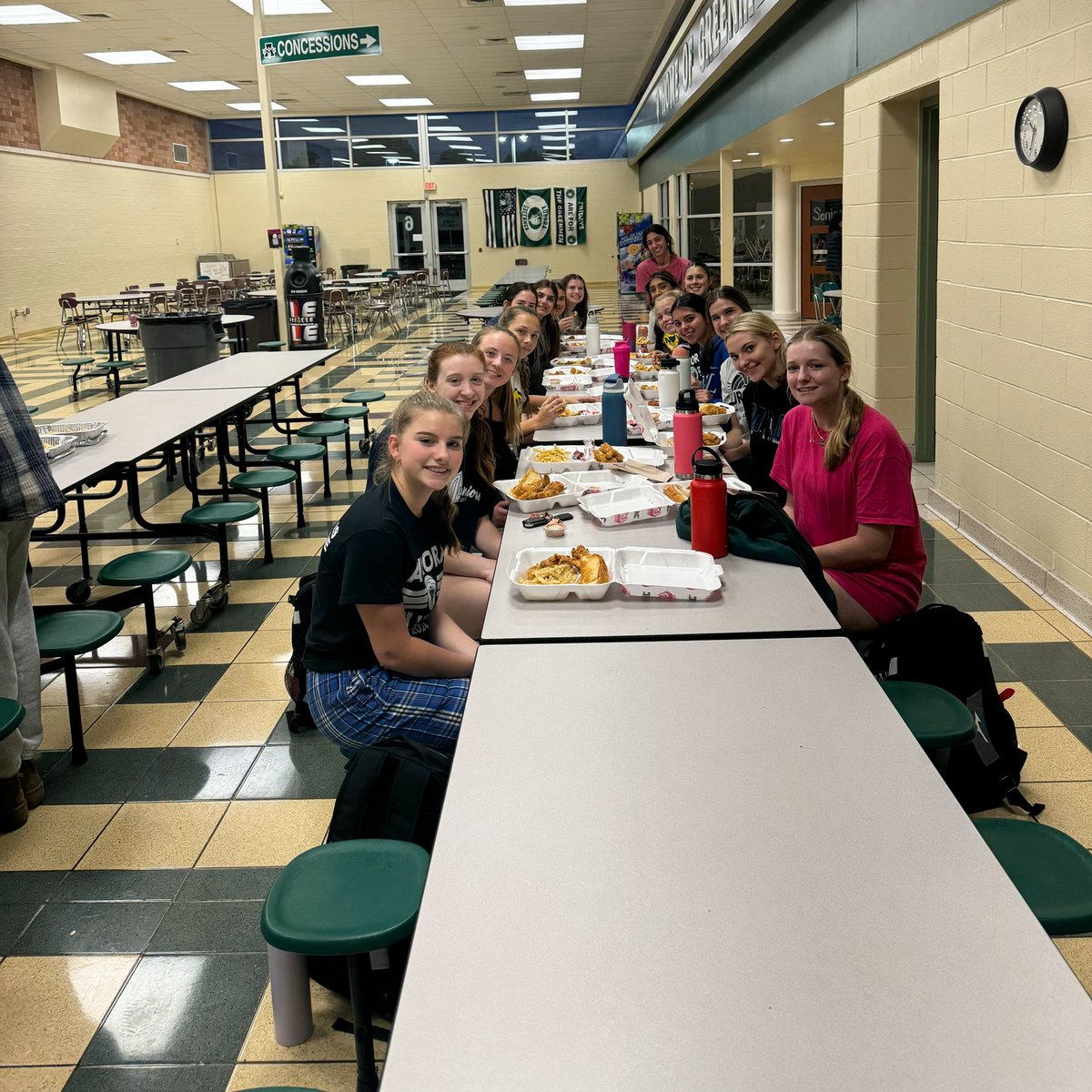 GreenmenVball's tweet image. We’re kicking off the night before our postseason journey with a team dinner from Canes, followed by post-practice visualization and meditation. We’re ready for phase 2! #CultureFirst #WinFromWithin
