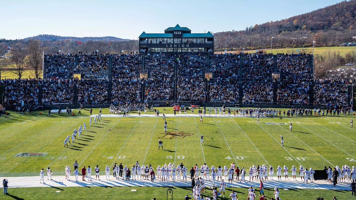 ryanstolarski4's tweet photo. After a great phone call with @CoachBenThaw, I am blessed to receive another Division 1 Offer from Lehigh University. @coach_elderm @EaglesLifting @mfarrellsports @Perez_Sports @mgoul https://t.co/UIsBAwUPFl