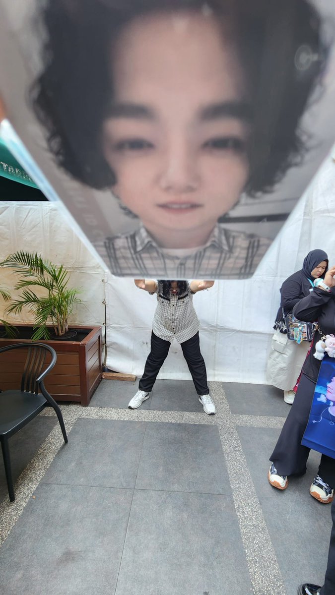 jengsix's tweet photo. FOTO PRIBADIKU SELAMA DI DBL CUMA INI AKWOWOWKKWMKAMMDKDOWKWKWKWOWOKWKW 
😭😭😭😭😭😭😭😭😭😭😭😭😭😭😭😭😭😭 https://t.co/YJCcHyXvkg