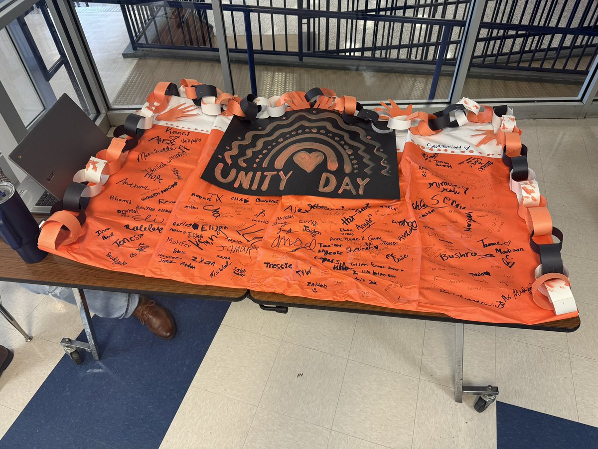 NegmsR's tweet photo. Thank you Guilford County Schools for inviting us to cheer at the Unity Day Celebration. Our cheerleaders did a fantastic job and were grateful to celebrate in something that helps to prevent bullying in the district. https://t.co/TOZaI6ukO8