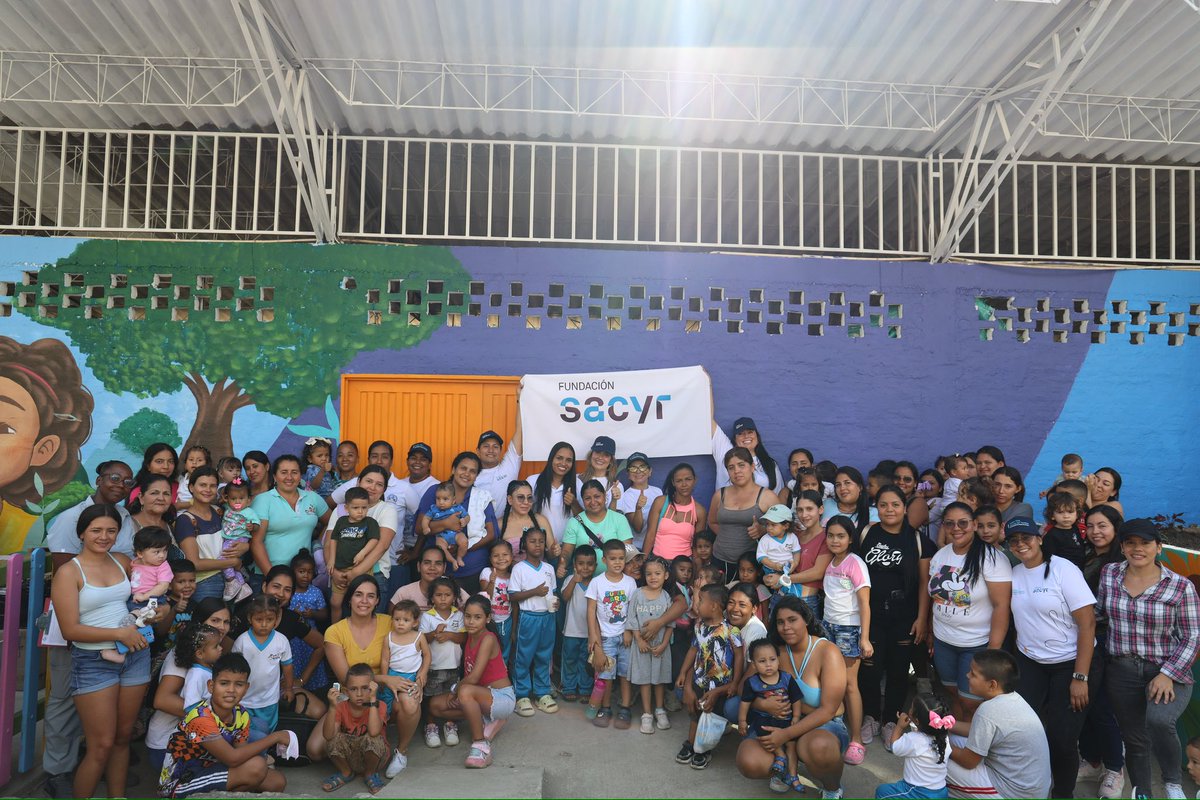 CaminoPacifico's tweet photo. La Unión Vial camino del Pacífico y la Fundación Sacyr, aportan para el desarrollo y futuro de la primera infancia del corregimiento de Loboguerrero. (Jornada de Voluntariado). https://t.co/X7G06xNZFT