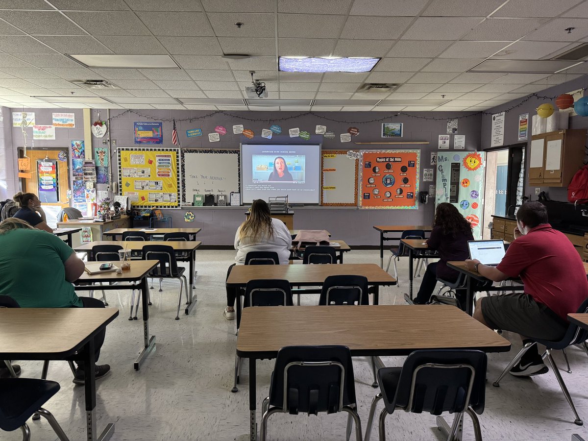 Theta Krehbiel (@krehbieltheta) on Twitter photo Had the pleasure of presenting on EdTech Essentials with <a href="/RedITRT/">Casey Reding</a> yesterday to a small but mighty group! <a href="/SCPSProfLearn/">Professional Learning</a> thanks for hosting a great day of learning and growing! Had the pleasure of presenting on EdTech Essentials with <a href="/RedITRT/">Casey Reding</a> yesterday to a small but mighty group! <a href="/SCPSProfLearn/">Professional Learning</a> thanks for hosting a great day of learning and growing!