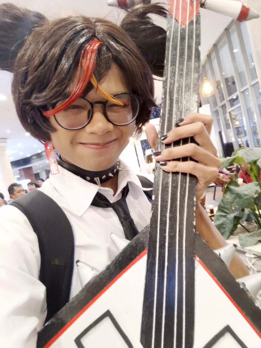 ✨ Glitter Kanzu ✨ tweet media