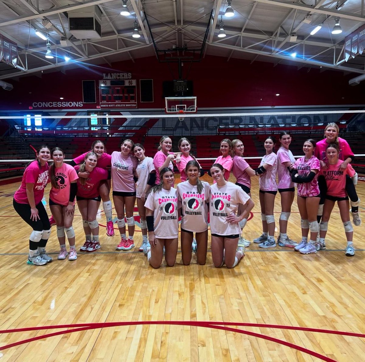 SENIOR NIGHT GAMEDAY VS BETT 

📍The Pit 

Sophs/Jv @ 5 
Varsity @ 6:15 

BE THERE AND WEAR PINK 🩷🎀🌸🦩💕

seniors will be recognized before the game!