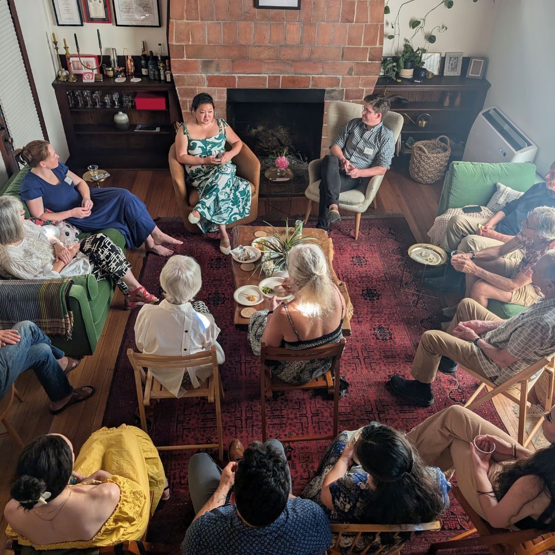 adenaishii's tweet photo. House parties in abundance! Thank you to so many in the #Berkeley community for hosting me. π
#AdenaForBerkeleyMayor https://t.co/H8hfvFl3Dz