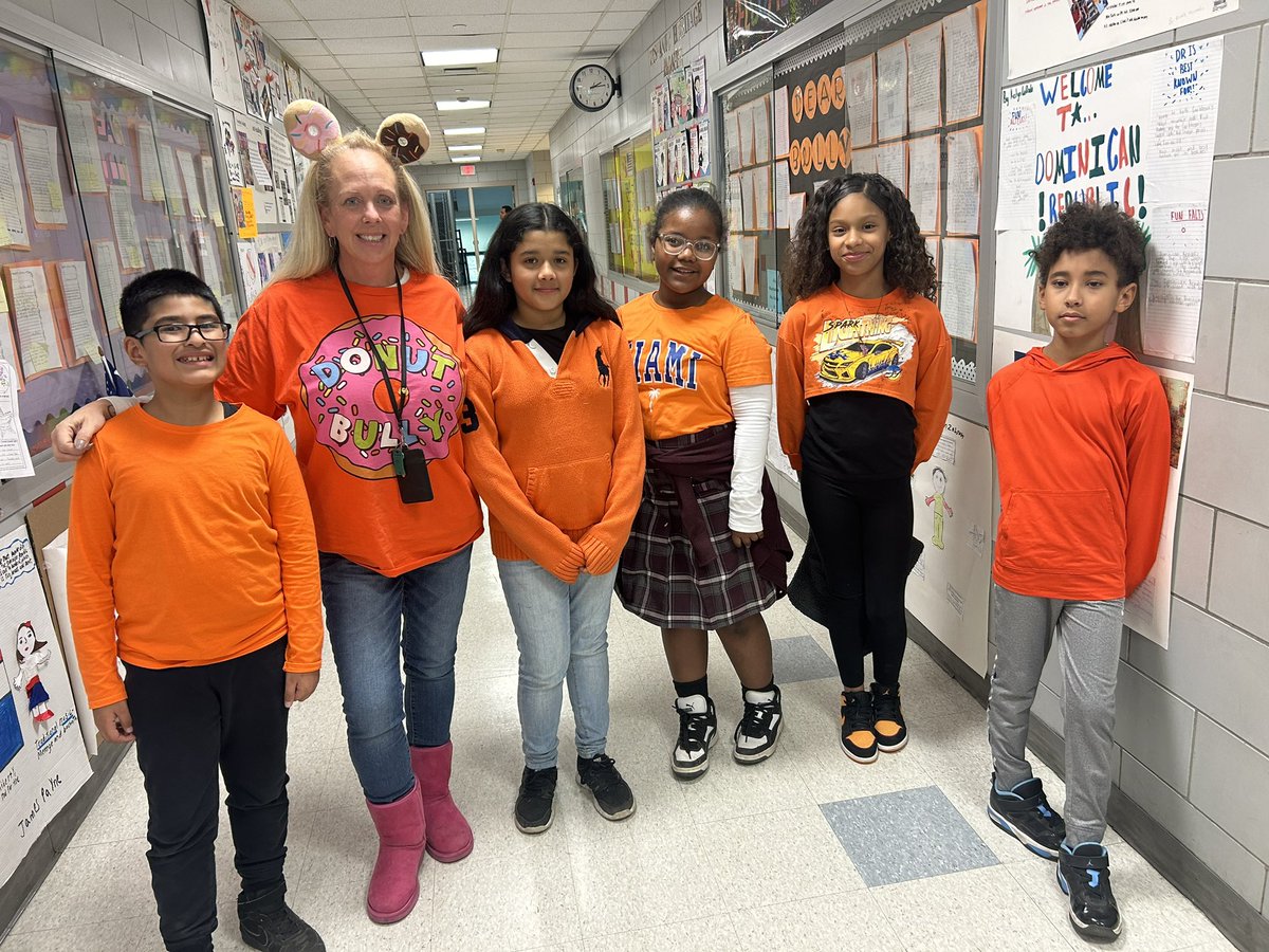 CedarPlaceCSYPS's tweet photo. Cesar Chavez School Staff and Scholars wore orange for Unity Day against Bullying!  Our students created posters and participated in Anti-Bullying assemblies, facilitated by our Guidance Counselor @DrRodriguez411 Stay tuned for more features!  @PrincipalDelany @YonkersSchools https://t.co/2U9rfHJipe