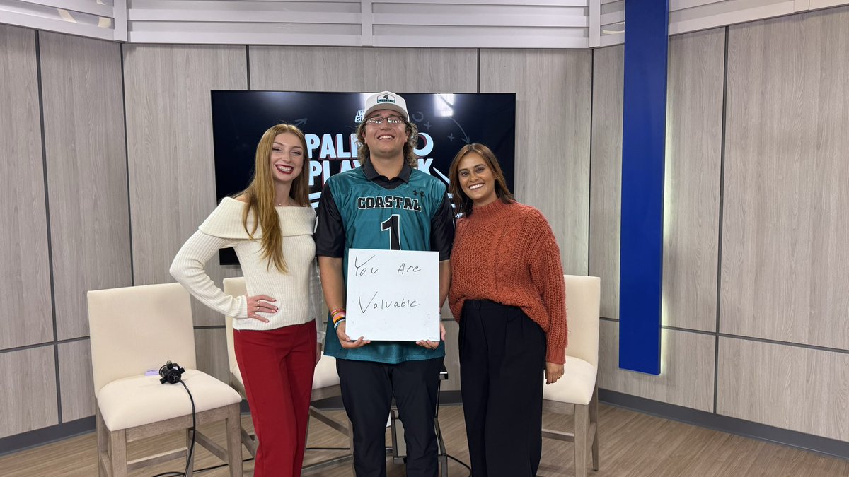 Teagannbrownn's tweet photo. Guess who we talked to on the Palmetto Playbook Podcast!  

Huge shoutout to @Gray_Bray_03 for chatting with us about all things Coastal 🫶🏻👌🏻

If you’re curious about the whiteboard… listen to the episode which comes out Friday 👀 https://t.co/GpOjbLr8je