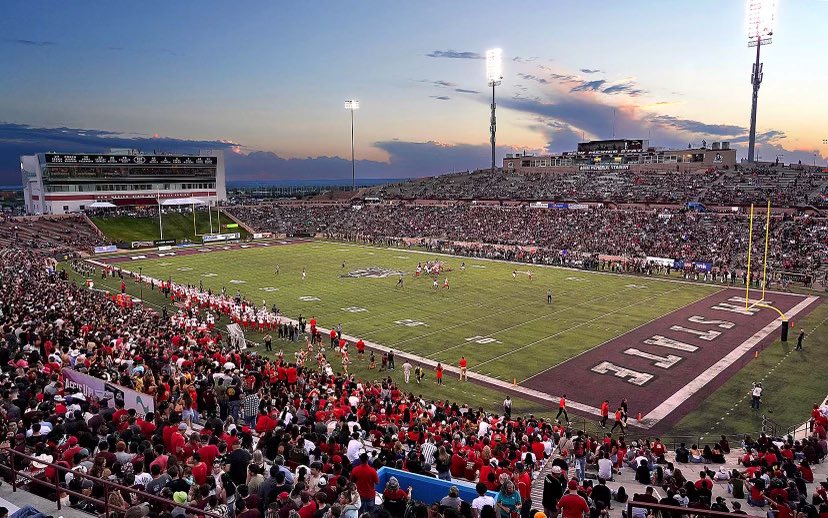 After a great conversation with <a href="/TaylorMazzone1/">Coach_TMazzone</a> I'm blessed to receive an offer to New Mexico State! <a href="/GenoRamsey/">Coach Geno Ramsey</a> <a href="/CoachPaychek/">Eduardo Pacheco</a> <a href="/JUCOFFrenzy/">JUCO Football Frenzy</a>