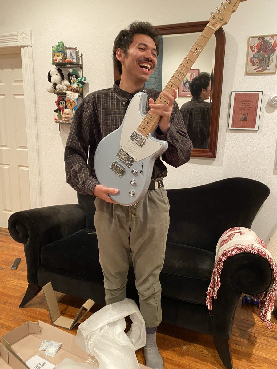 hey, ily! THE BAND!!! tweet media