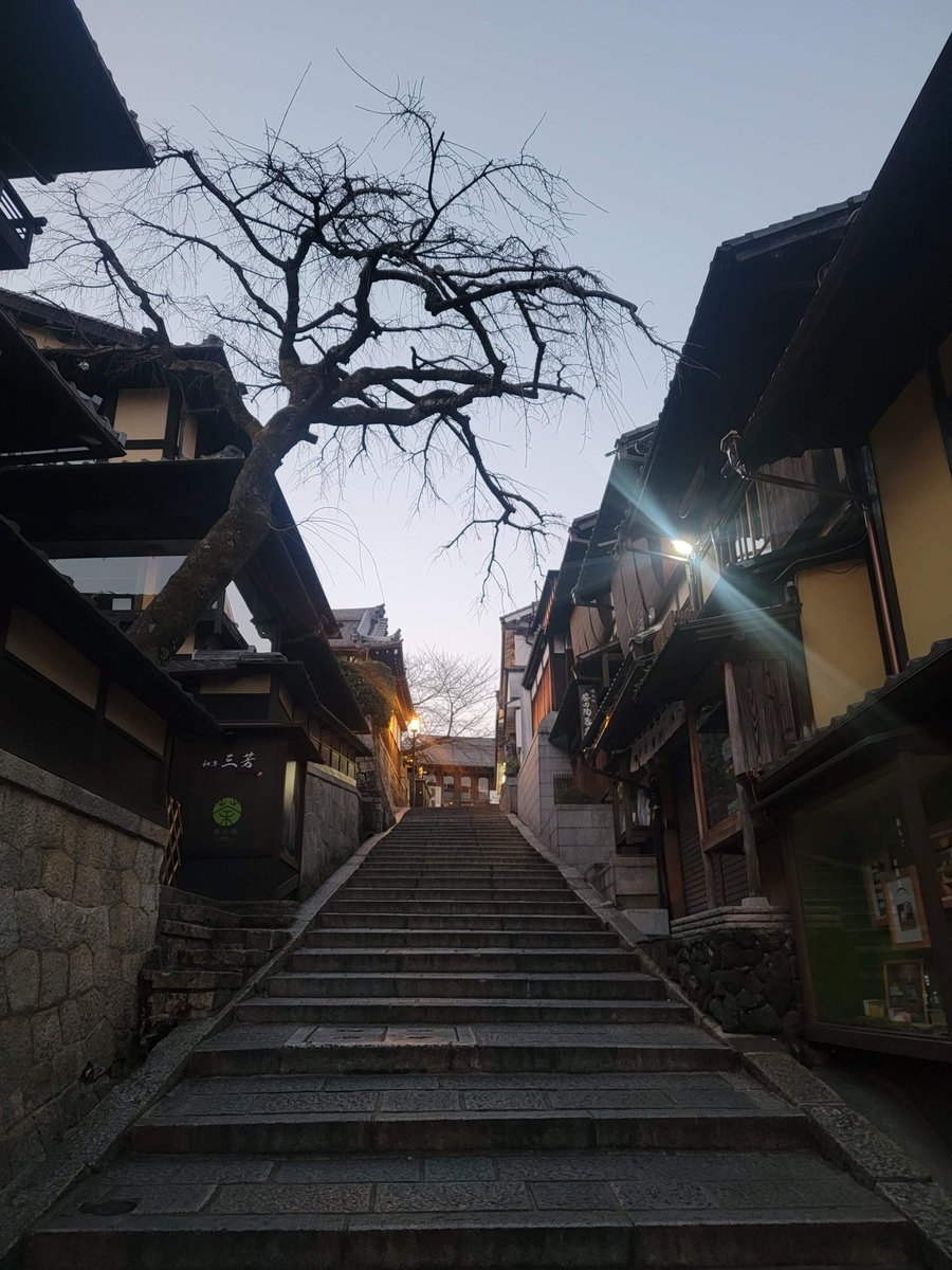 Michael78286031's tweet photo. I love Japan.. #American #Taiwan #Japan #kyoto #photography #asia https://t.co/Y6foxxiLPR