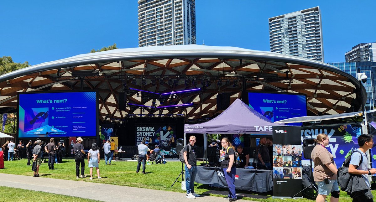 Nina Nikolic 💫 Kerri tweet media