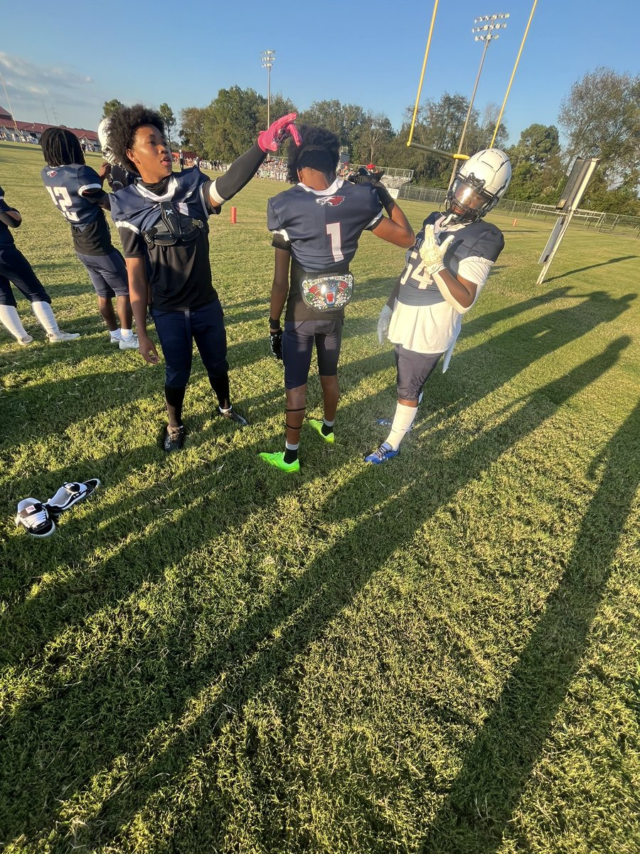 Last game stats: 2 catches 75 receiving yards, 2 rushes 20 rushing yards, INT