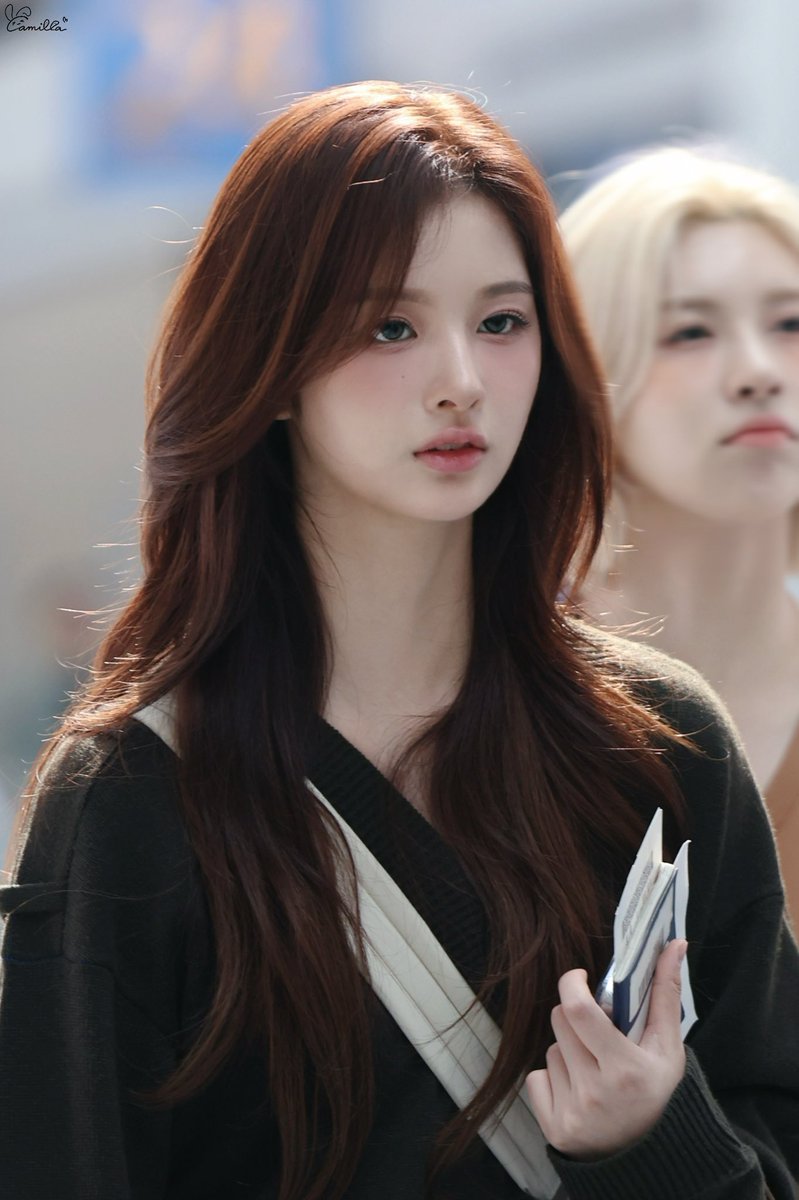 sullyoonpics's tweet photo. #MAMA2024VOTE #nmixx https://t.co/GV4UJwib1B