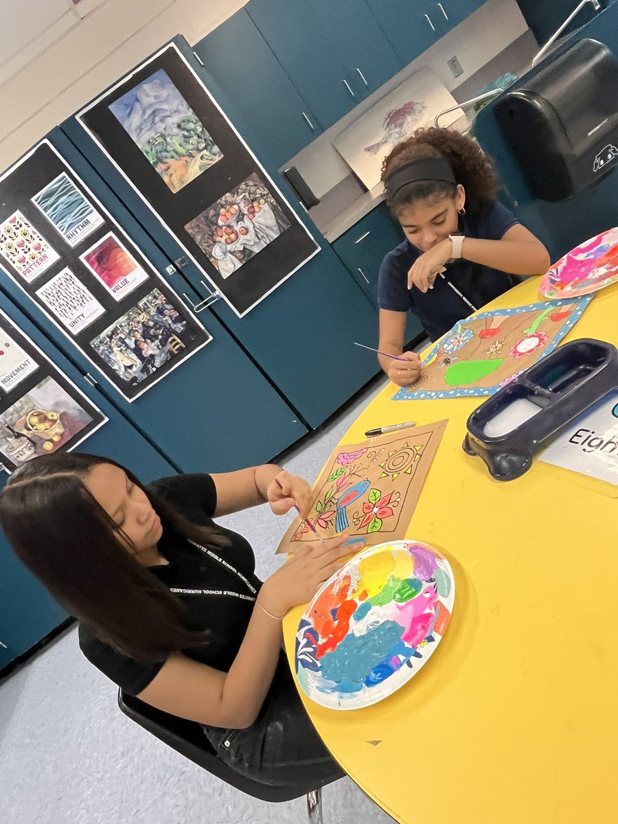 ᗩ.ᒍ. ᗰIᑕIᗴᒪI ✍︎︎ tweet media