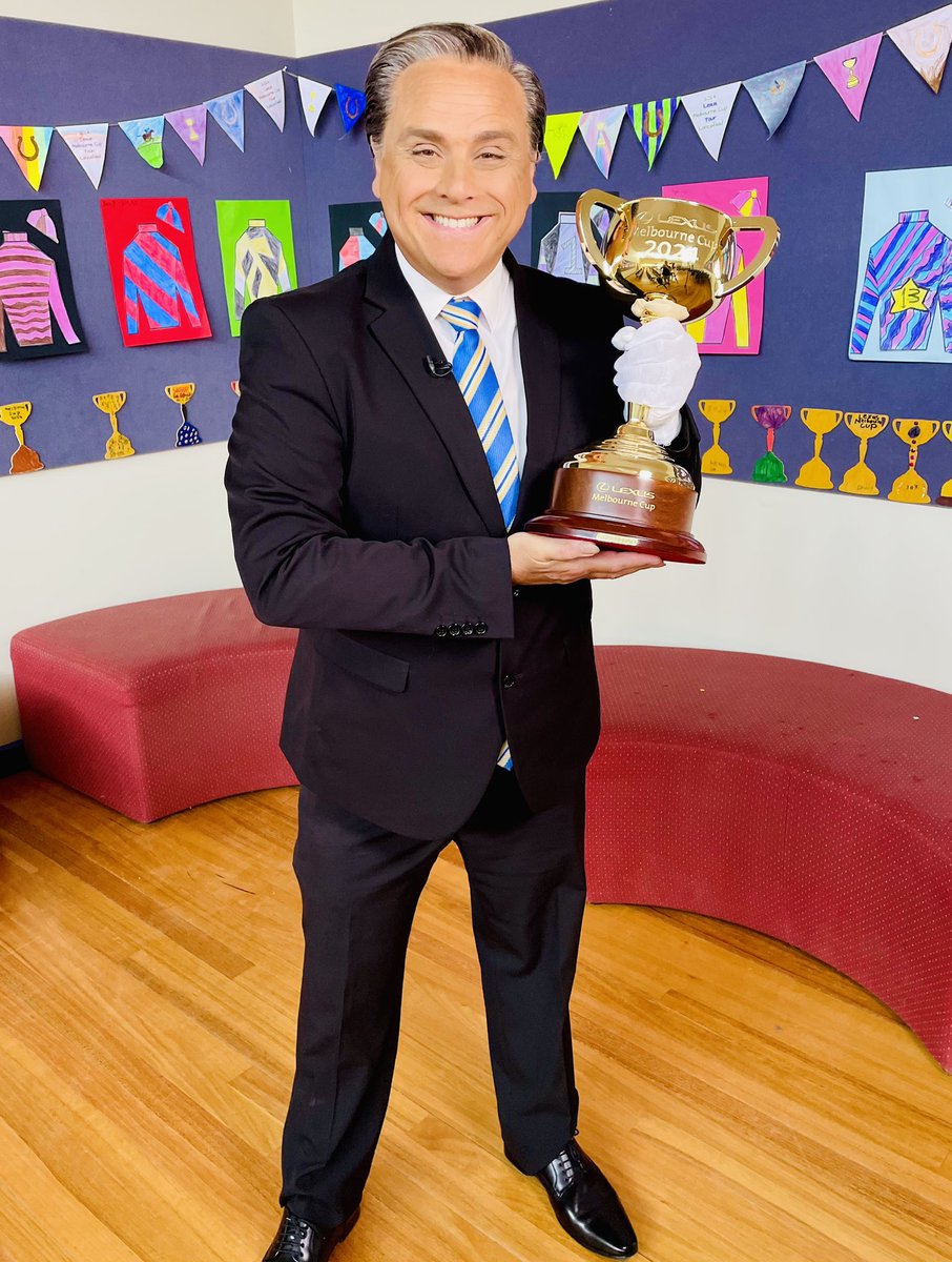 AllanRaskall's tweet photo. With the 2024 #Melbourne Cup at St Mary’s Primary School in #Lancefield #Victoria 🏆 https://t.co/Wg4Qx0SDJm