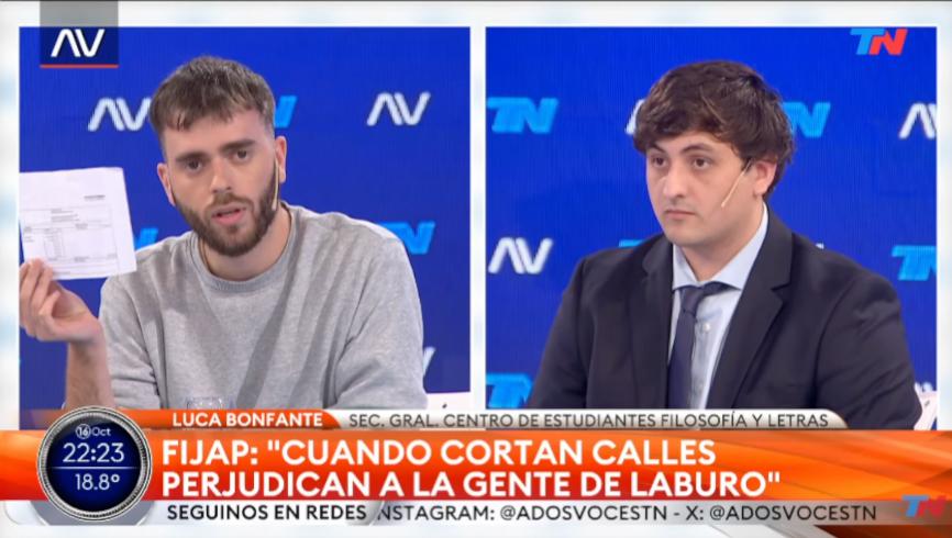 PTSPrensa's tweet photo. "Las calles no son las redes. Esa conclusión vos Fran ya la aprendiste" @LucaBonfante98 del #CEFyL al líber...en @adosvocestn @todonoticias #UniversidadesTomadasEnArgentina https://t.co/wQFSbI023u