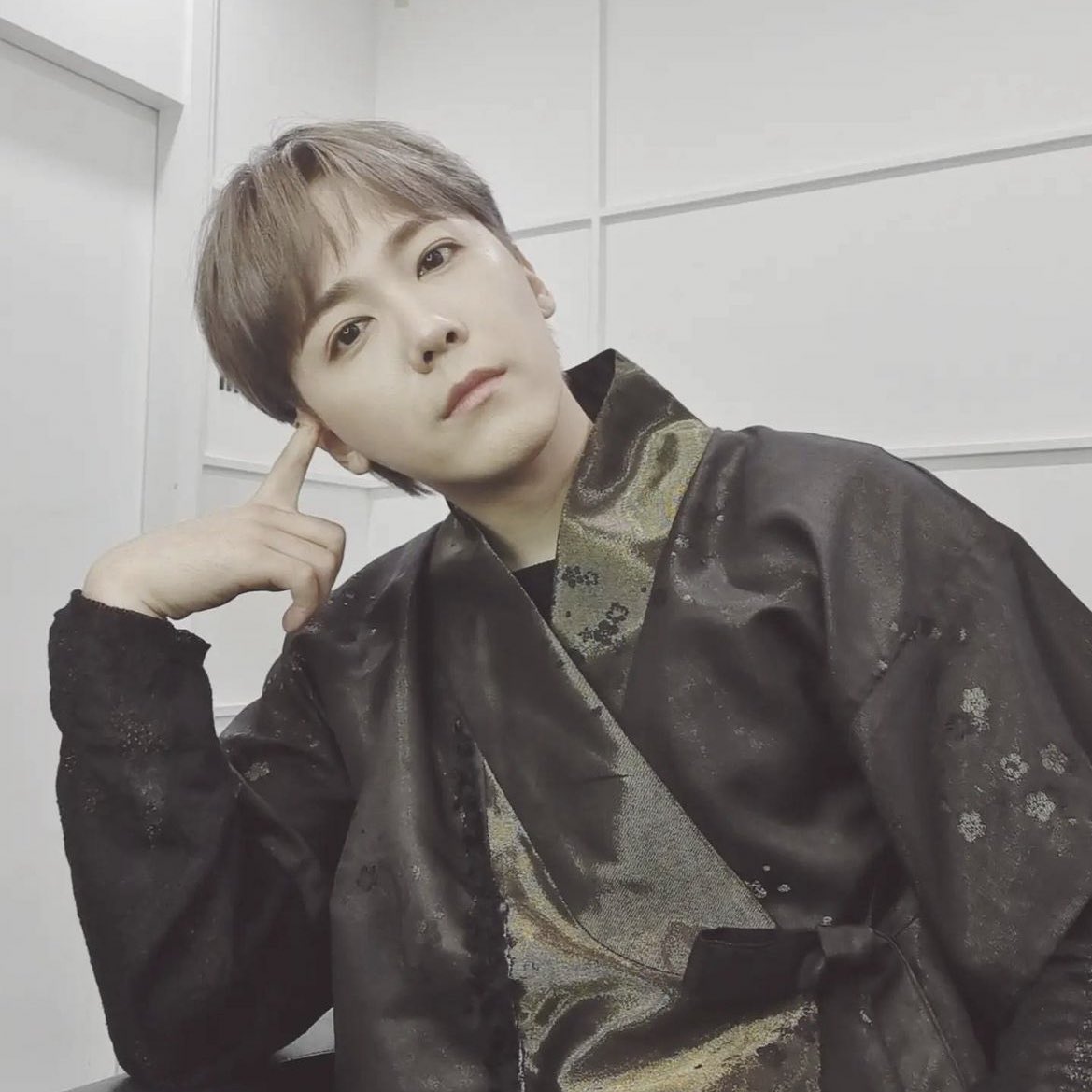 저 솔직히 사랑아이홍기 듣고
보컬신으로 ㅇㅈ함