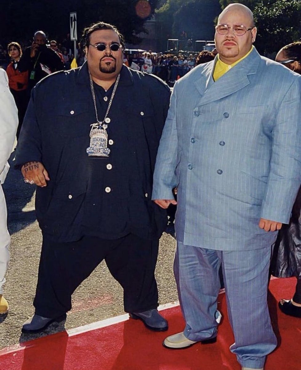 noetic_emetic's tweet image. horkheimer and adorno during their stint in la