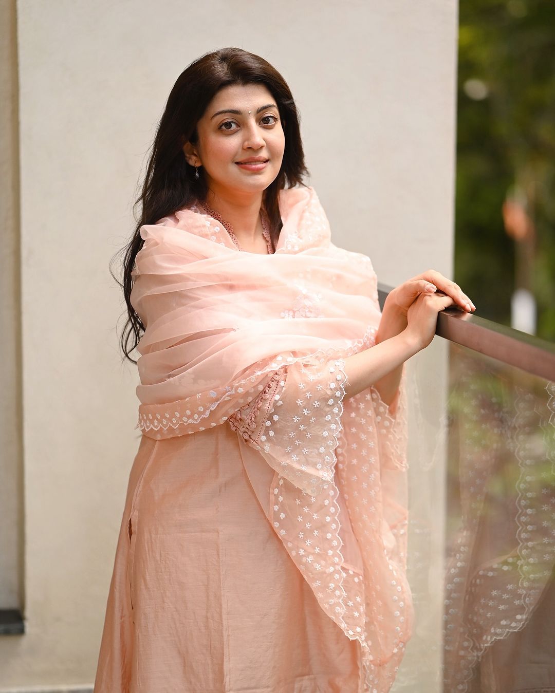 GaDmY6Wb0AEIOJP?format=jpg&name=large