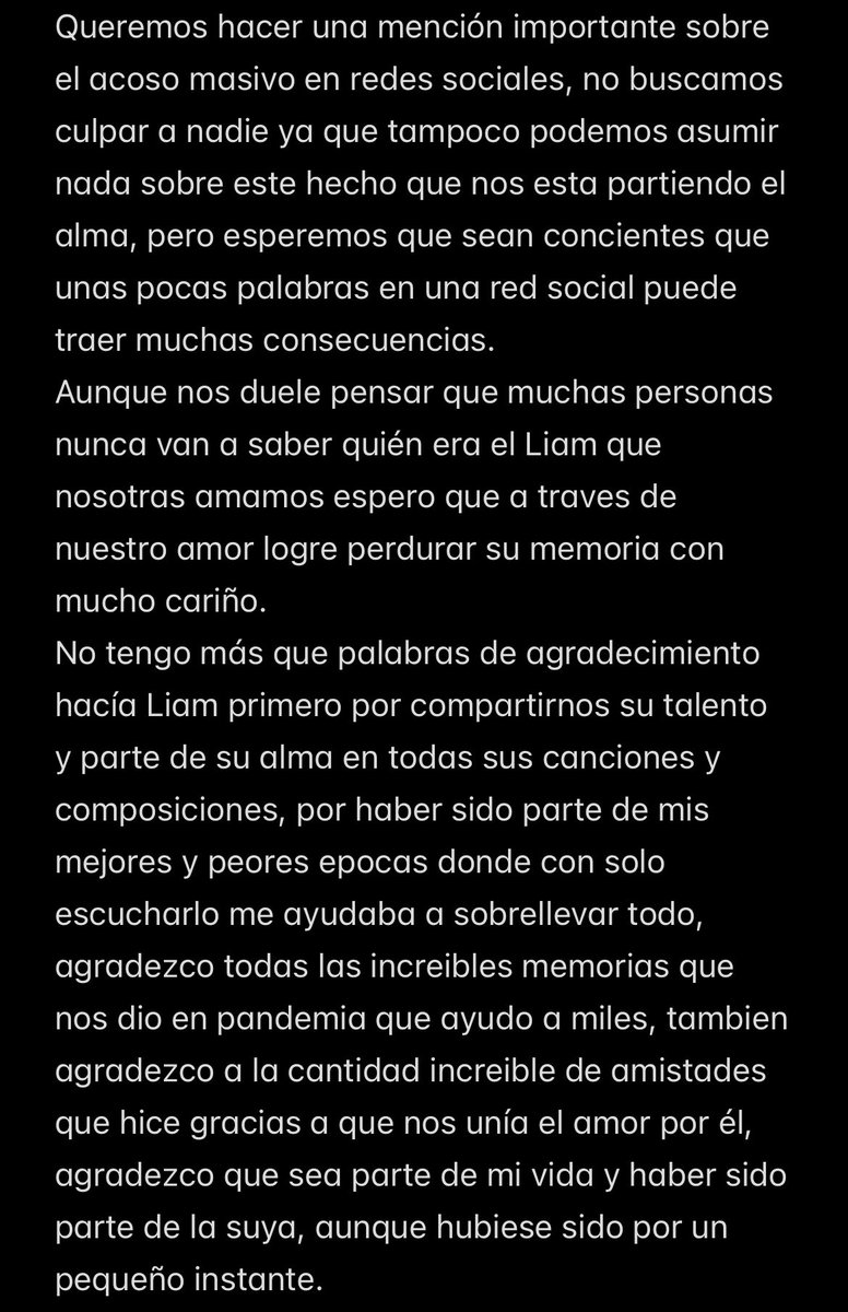 LPaynePeru's tweet photo. Por siempre y para siempre Liam  

Here’s to the future https://t.co/f43EmdBkx6
