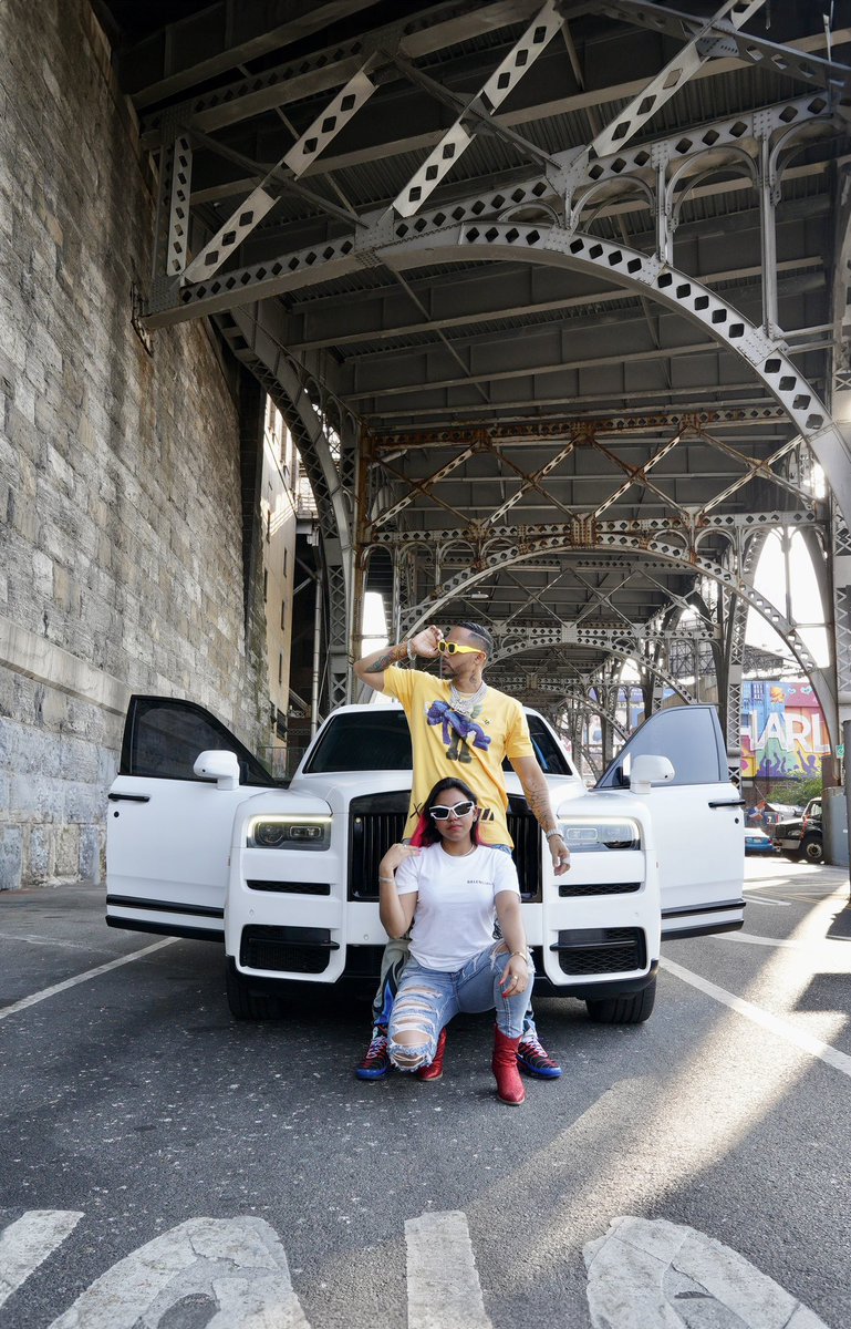 AVpixels's tweet image. Todo el mundo para YouTube apollar este nuevo tema let’s go by looney !!! Dominican we on ! 😎🇩🇴
youtu.be/xE3wU9iWaF4?si…