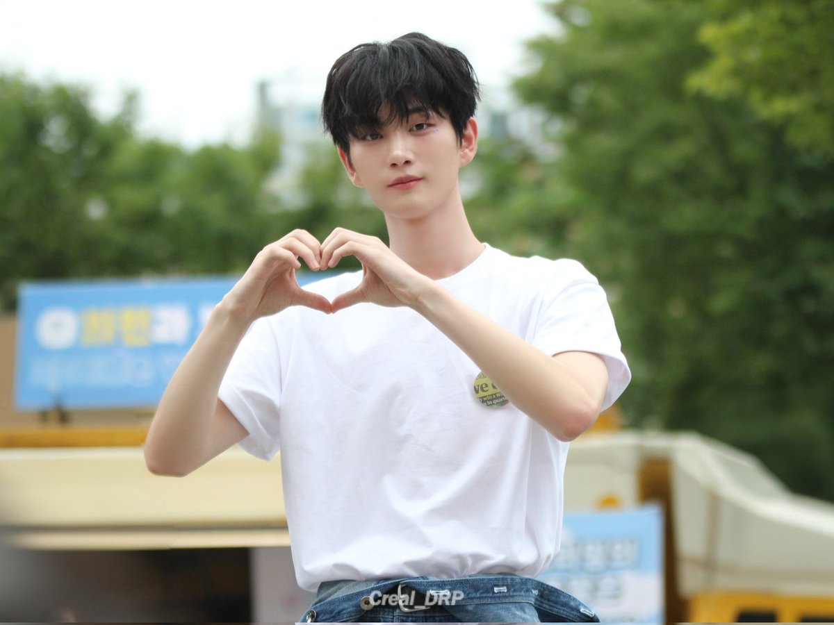 Creal_DRP's tweet photo. 240824 음악중심 미니 팬미팅

#드리핀 #DRIPPIN #주창욱 #JOOCHANGUK https://t.co/qXAfLODkEe