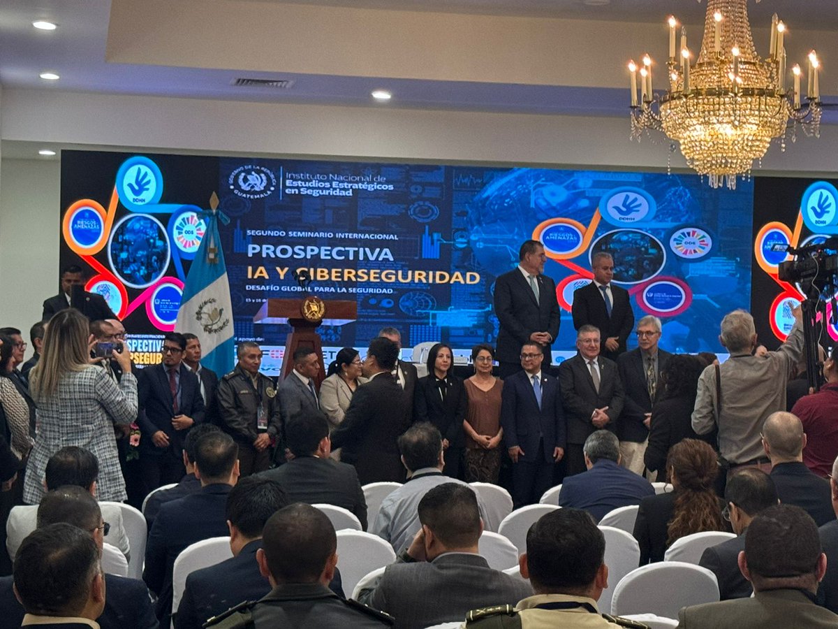 IncibeG's tweet photo. Segundo Seminario Internacional Prospectiva,  IA y Ciberseguridad 
Desafío Global de la Seguridad https://t.co/vErevZx3gQ