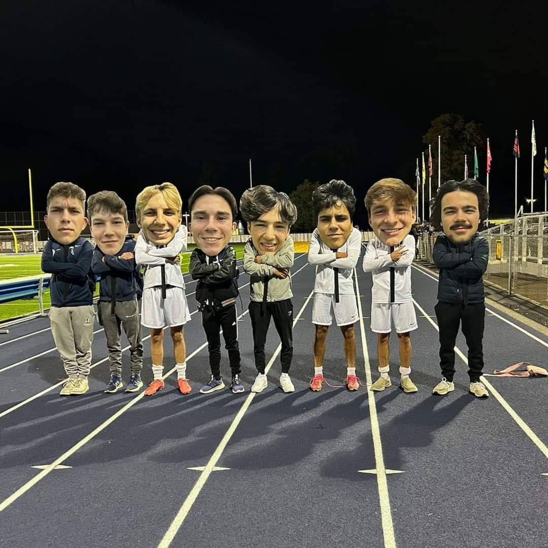 Shout out to our seniors for finishing up their final season tonight 💪👊⚔️. We appreciate your enthusiasm, leadership, and good humor ~ you will be missed! #SeniorSquad #HobanSeniors #Classof2025