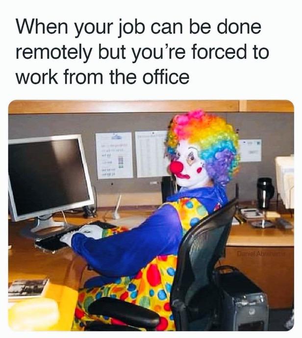 PR0GRAMMERHUM0R's tweet photo. workingFromOffice https://t.co/EguqRumuhT https://t.co/LciyJR1Wol