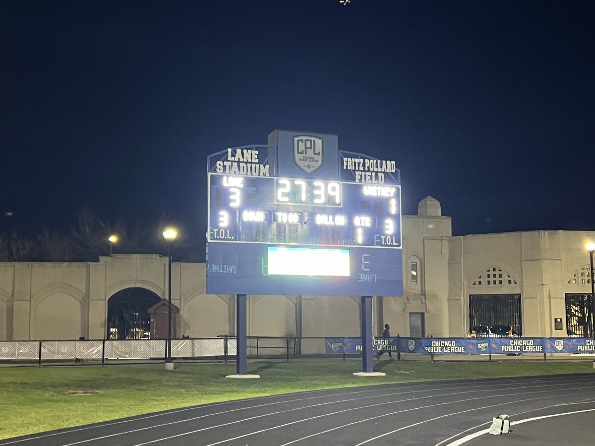 wciu's tweet image. 2nd Half Update! #WhitneyYoung vs. #LaneTech