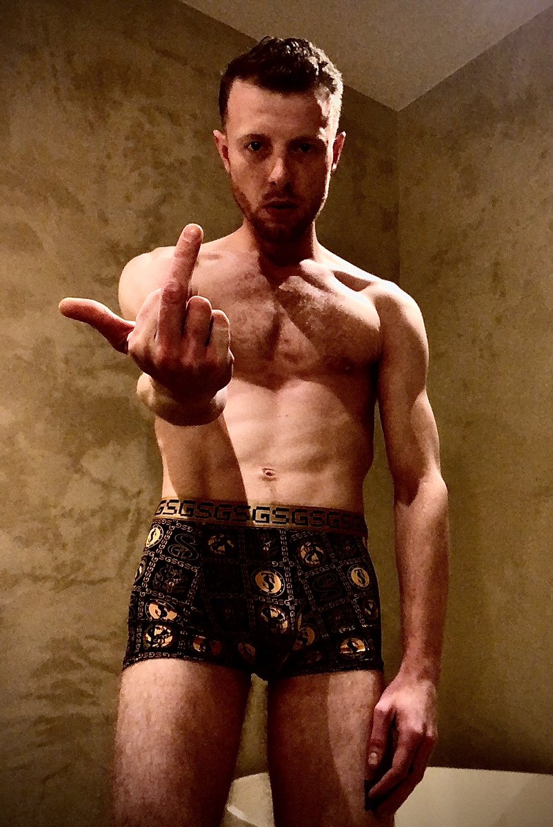 AlphaMaleRoy1's tweet image. Wie gaat mijn dag beter maken door 2x mijn tribute nogmaals te betalen? 👏🏻

#send boys! 🧎🏻😈

#alpha #finfom #footmaster #straightmaster #feet #footfetish #socks #socksfetish #soles #maledom

@rt_feet @slave_here @findominfluence @AlphaKingsRT @lucastlopes #Toeypromo…